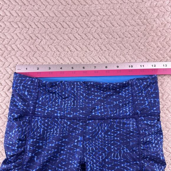 Lululemon Speed Track Shorts Womens 4 Blue Samba Snake Ruched Running Yoga‎ Gym - Picture 7 of 12